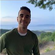 Fitness personal trainer certificato offre lezioni individuali